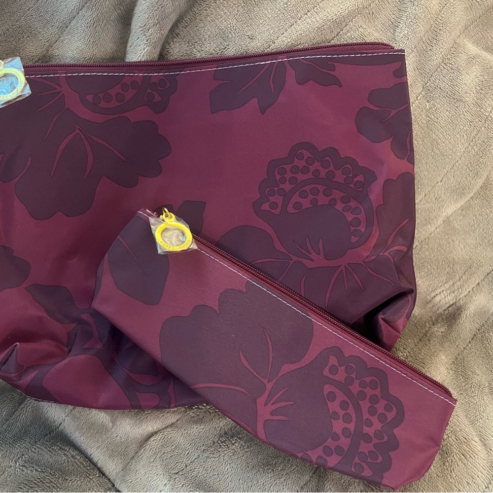 Estee Lauder Burgundy Floral Cosmetic Bag Set